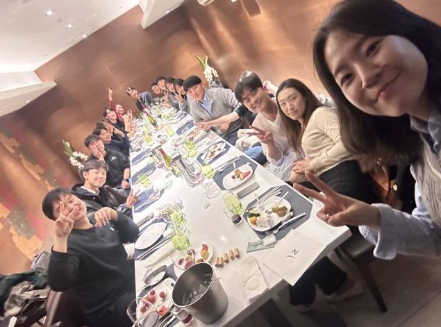Group Dinner — photo 2